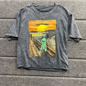 Fifth Sun woman’s Gray Graphic T-Shirt